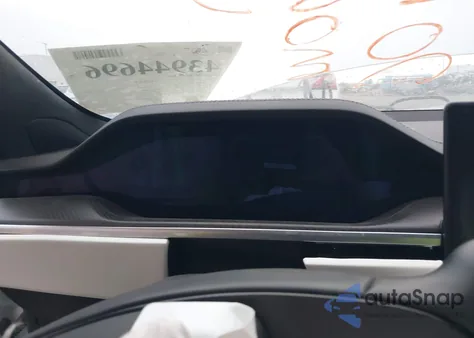 2023 Tesla Model S Plaid Tri Motor All-Wheel Drive from USA, damaged, VIN 5YJSA1E68PF508382